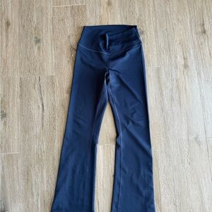 ALO AIRLIFT HIGH-WAIST GAME CHANGER LEGGING Navy Size Large